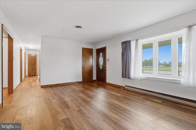 16118 LAPPANS RD, Williamsport, MD 21795