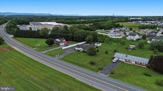 16118 LAPPANS RD, Williamsport, MD 21795