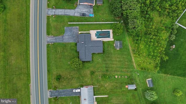16118 LAPPANS RD, Williamsport, MD 21795