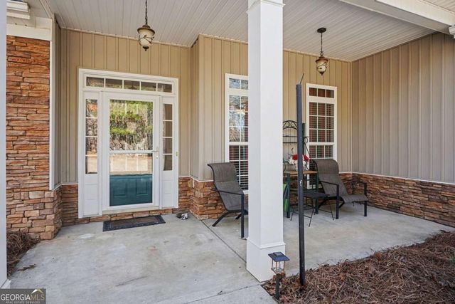 997 Dolly Nixon Road, Senoia, GA 30276