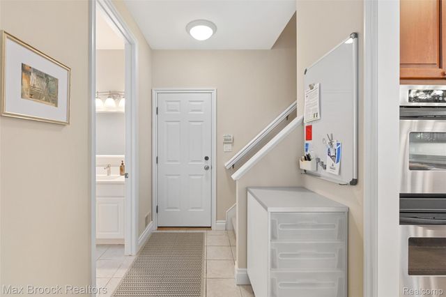 30410 Stonegate Drive, Franklin Village, MI 48025