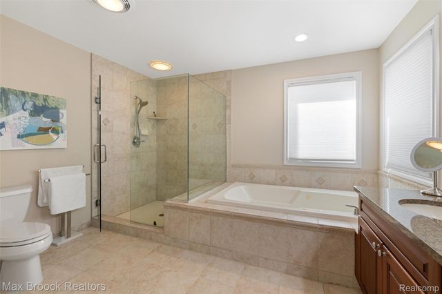 30410 Stonegate Drive, Franklin Village, MI 48025