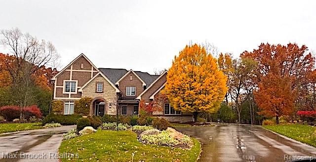 30410 Stonegate Drive, Franklin Village, MI 48025