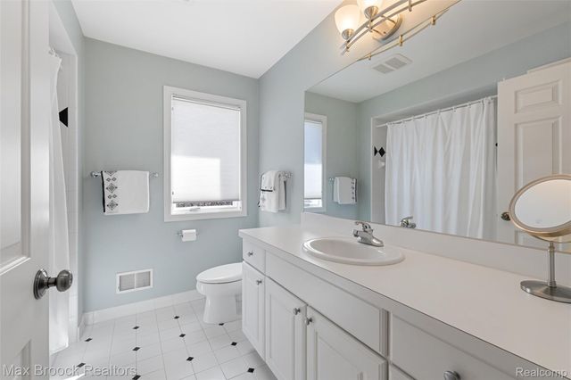 30410 Stonegate Drive, Franklin Village, MI 48025