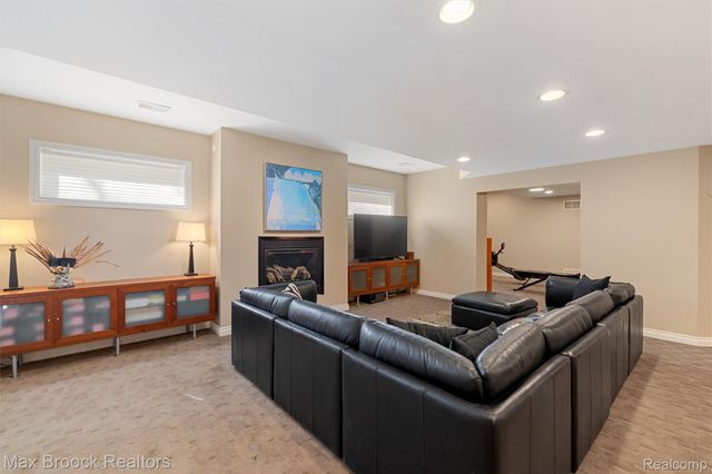 30410 Stonegate Drive, Franklin Village, MI 48025