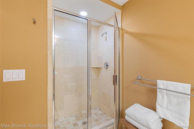 30410 Stonegate Drive, Franklin Village, MI 48025