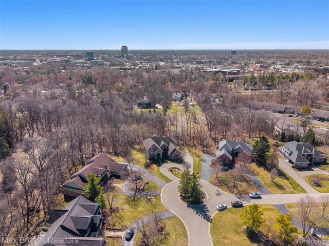 30410 Stonegate Drive, Franklin Village, MI 48025