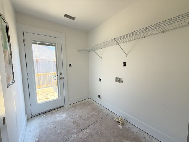 137 Illinois Ave, Oak Grove, KY 42262