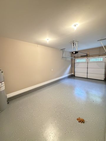 137 Illinois Ave, Oak Grove, KY 42262
