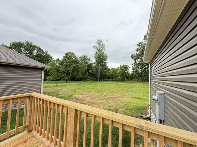137 Illinois Ave, Oak Grove, KY 42262