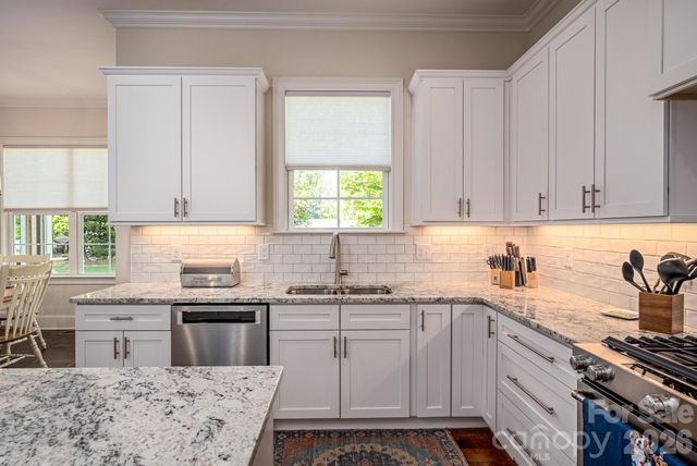 123 Lakefront Drive, Mooresville, NC 28117