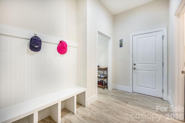 123 Lakefront Drive, Mooresville, NC 28117