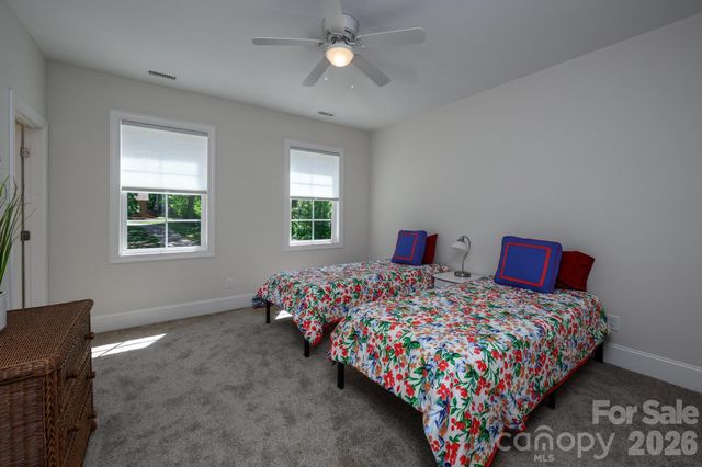 123 Lakefront Drive, Mooresville, NC 28117