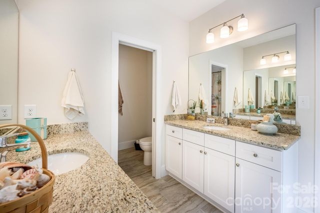 123 Lakefront Drive, Mooresville, NC 28117