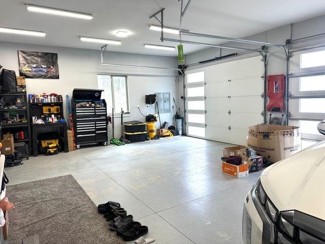 6810 W Melville Rd, Cheney, WA 99004