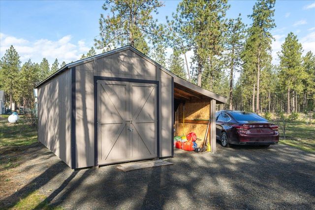 6810 W Melville Rd, Cheney, WA 99004