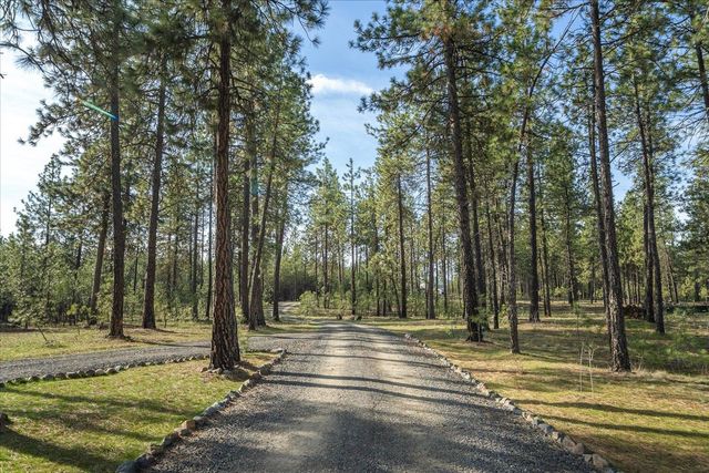 6810 W Melville Rd, Cheney, WA 99004