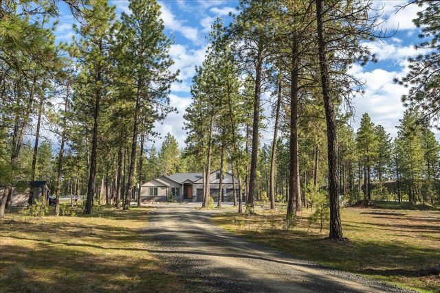 6810 W Melville Rd, Cheney, WA 99004