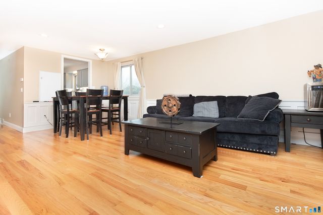 136 Turtle Run Drive A, Stratford, CT 06614