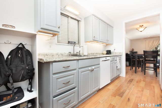 136 Turtle Run Drive A, Stratford, CT 06614