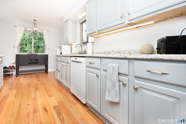 136 Turtle Run Drive A, Stratford, CT 06614