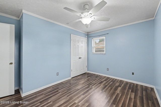 5230 Mt Holyoke Dr, Louisville, KY 40216