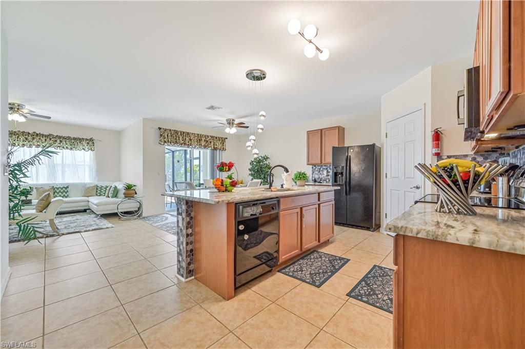 216 SW 29th ST, CAPE CORAL, FL 33914 — photo 5