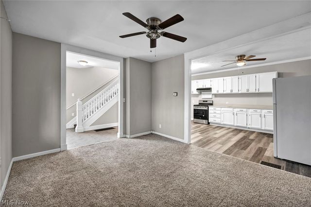 127 E 35th Street, Lorain, OH 44055