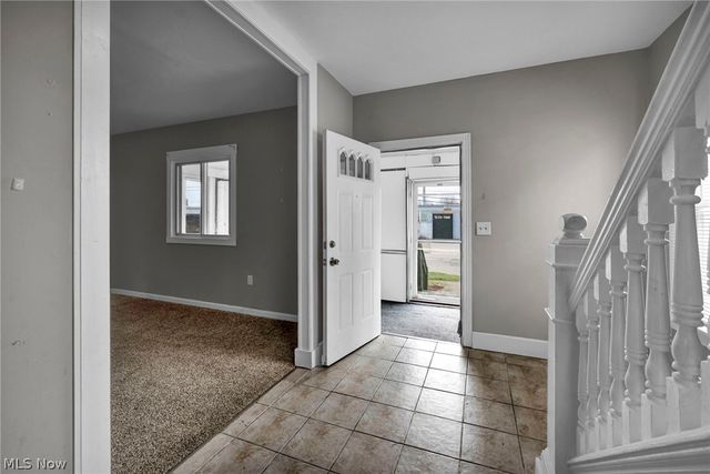 127 E 35th Street, Lorain, OH 44055