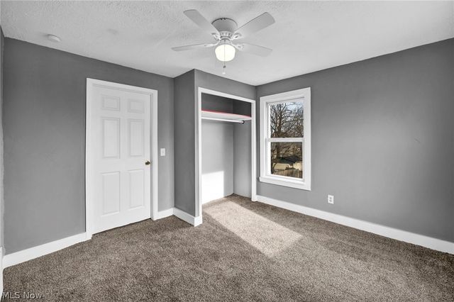 127 E 35th Street, Lorain, OH 44055