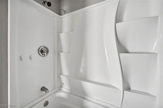 127 E 35th Street, Lorain, OH 44055