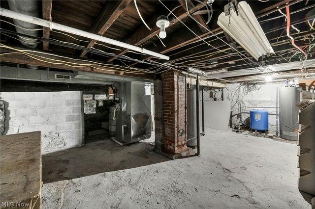 127 E 35th Street, Lorain, OH 44055