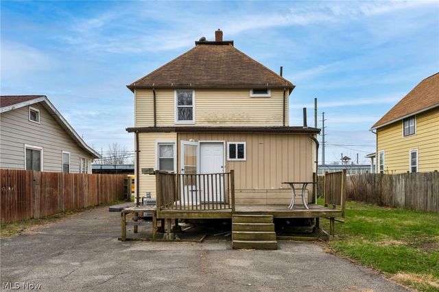 127 E 35th Street, Lorain, OH 44055