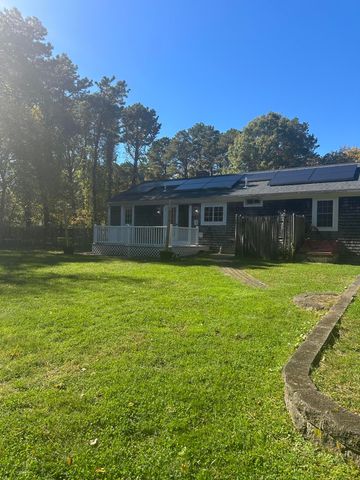 28 Hoover Road, West Yarmouth, MA 02673