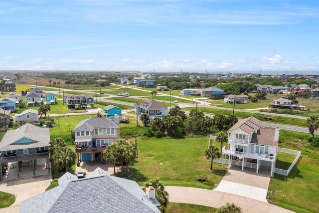 13944 Pirates Beach Boulevard, Galveston, TX 77554
