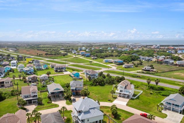 13944 Pirates Beach Boulevard, Galveston, TX 77554