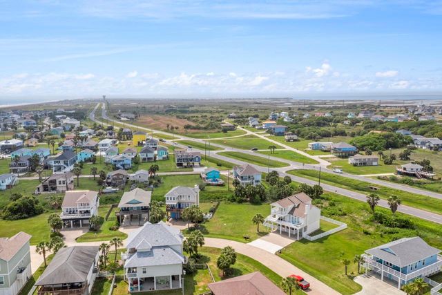 13944 Pirates Beach Boulevard, Galveston, TX 77554