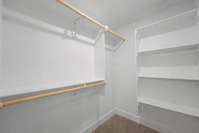 1415 E Riverton Road, Nixa, MO 65714