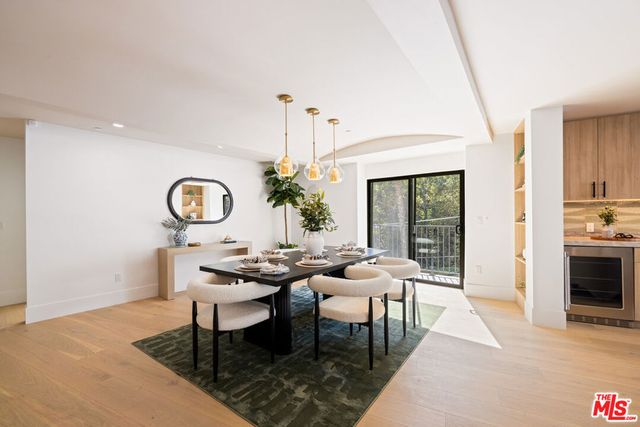 2256 Nichols Canyon Road, Los Angeles, CA 90046