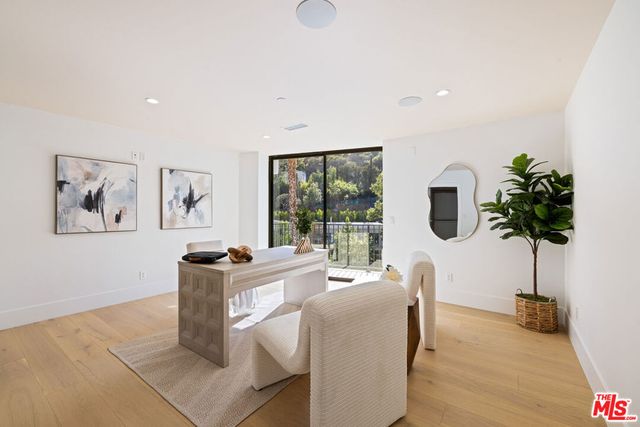 2256 Nichols Canyon Road, Los Angeles, CA 90046