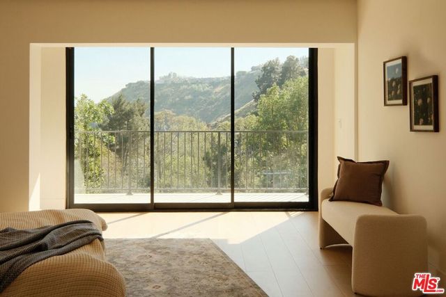 2256 Nichols Canyon Road, Los Angeles, CA 90046