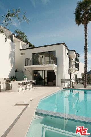 2256 Nichols Canyon Road, Los Angeles, CA 90046