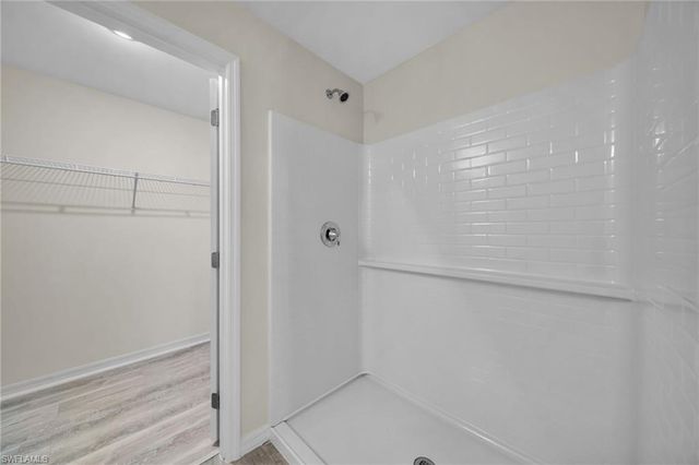 1820 NE 7th PL, Cape Coral, FL 33909