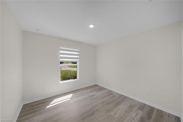 1820 NE 7th PL, Cape Coral, FL 33909