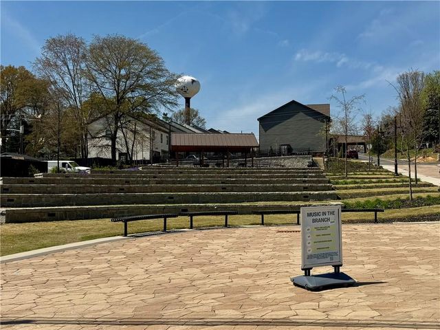 5360 Frontier Court, Flowery Branch, GA 30542