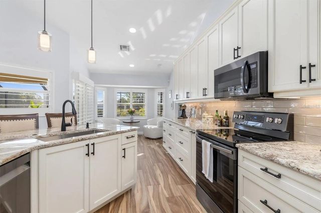 5530 ALMAR DRIVE, Punta Gorda, FL 33950