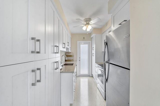 1221 Hillsboro Mile 43b, Hillsboro Beach, FL 33062