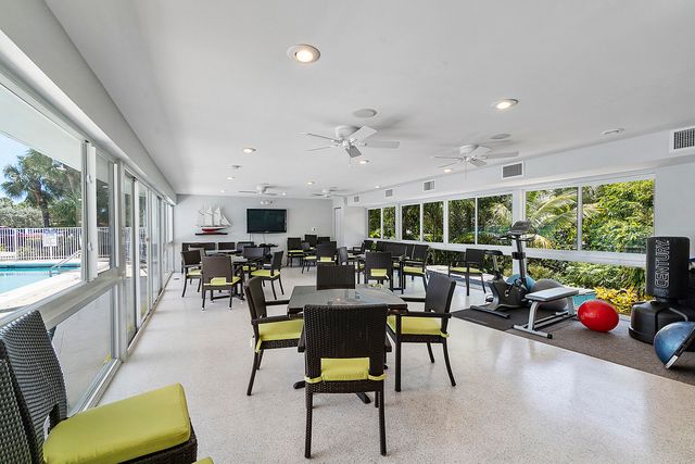 1221 Hillsboro Mile 43b, Hillsboro Beach, FL 33062