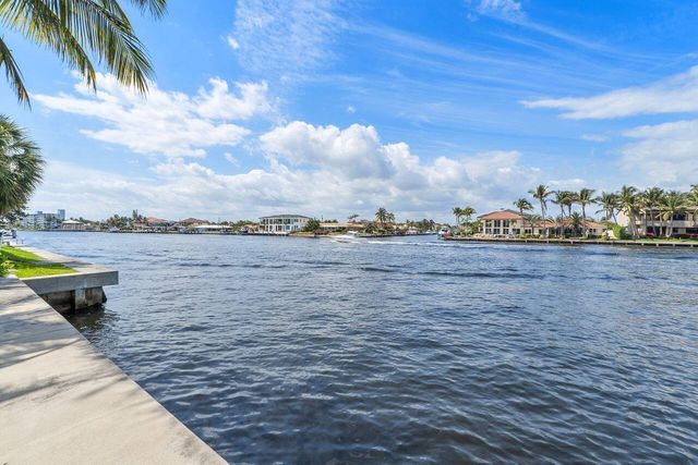 1221 Hillsboro Mile 43b, Hillsboro Beach, FL 33062