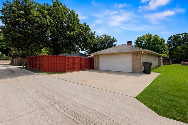2909 Las Palmas Lane, Plano, TX 75075